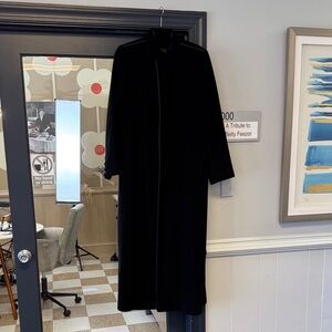 100% Cashmere Elegant Black Lined Women's Coat